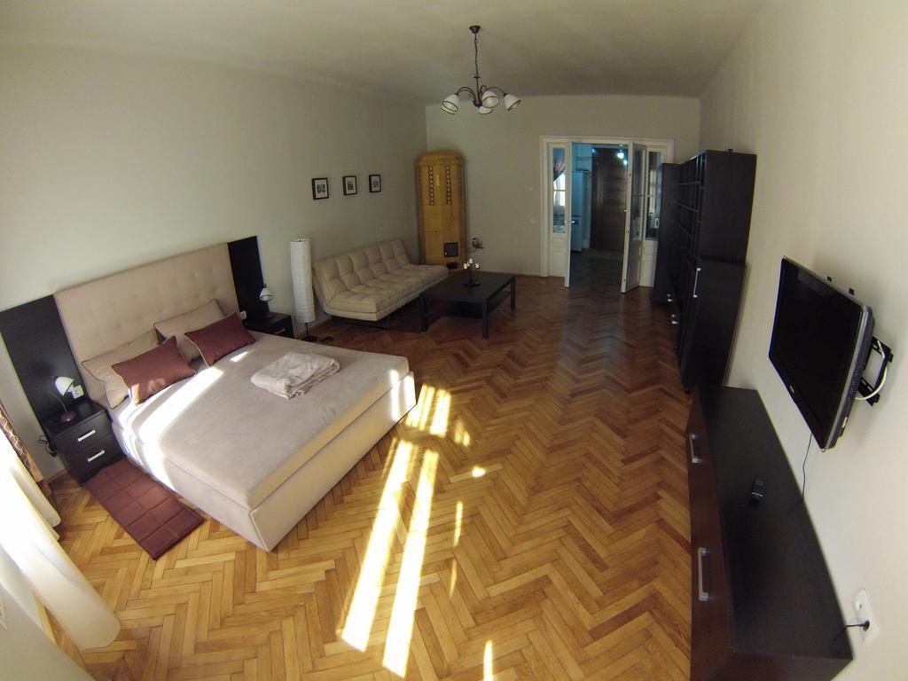 Chic Studio Braşov Dış mekan fotoğraf